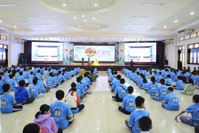 Khóa tu thanh thiếu niên