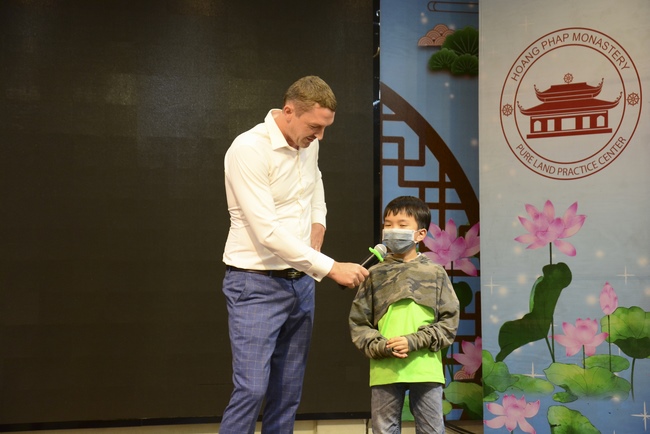 Khóa tu thanh thiếu niên