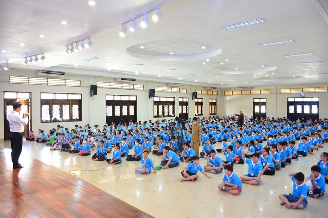 Khóa tu thanh thiếu niên