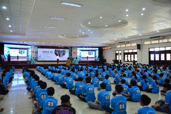 Khóa tu thanh thiếu niên