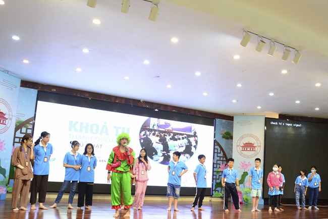 Khóa tu thanh thiếu niên