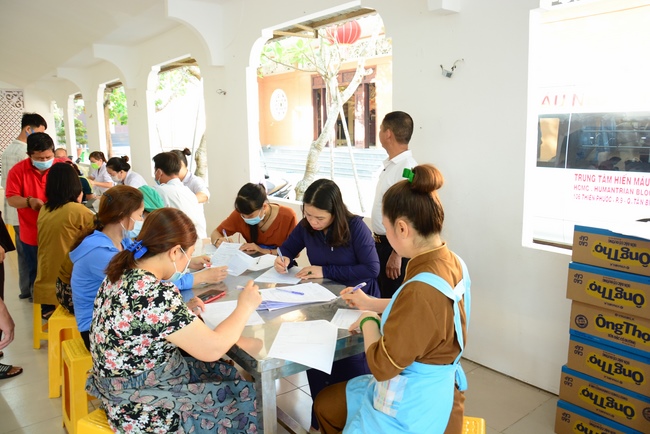 Humanitarian Blood Donation