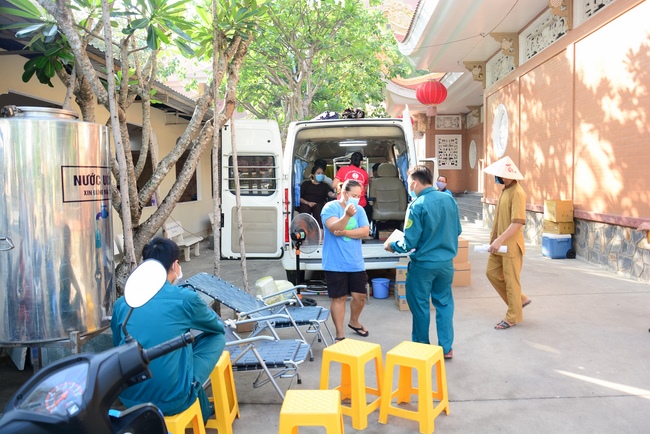 Humanitarian Blood Donation