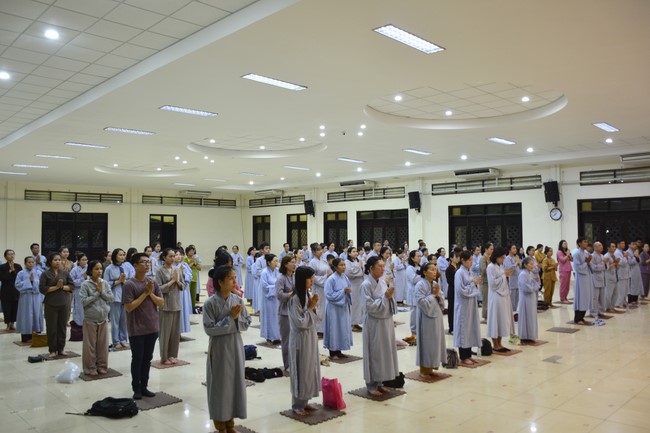 Opening a class approaching Nikāya at Hoang Phap Pagoda
