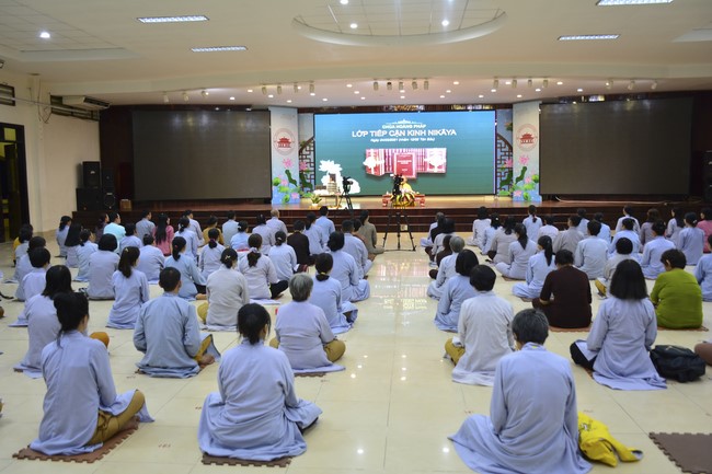 Opening a class approaching Nikāya at Hoang Phap Pagoda