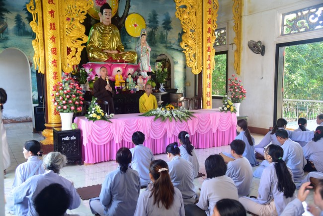 Three-Jewel Refuge Ceremony at  Bao Quang pagoda in Dong Nai