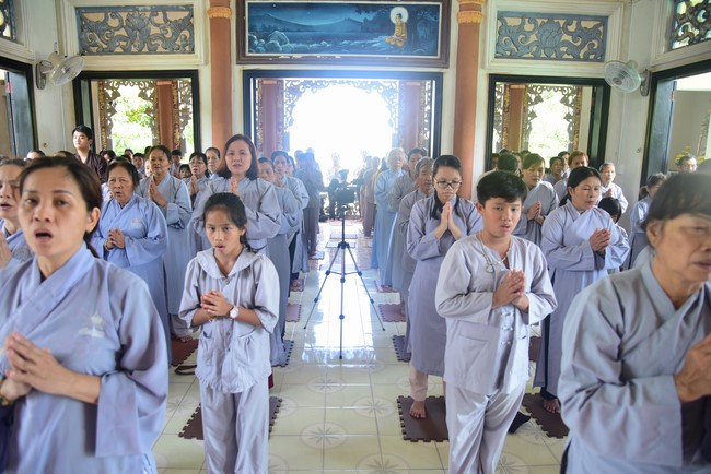 Three-Jewel Refuge Ceremony at  Bao Quang pagoda in Dong Nai