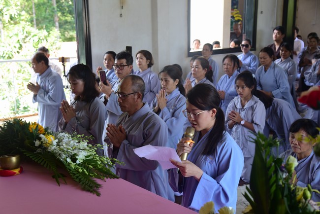 Three-Jewel Refuge Ceremony at  Bao Quang pagoda in Dong Nai