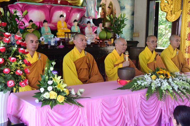Three-Jewel Refuge Ceremony at  Bao Quang pagoda in Dong Nai