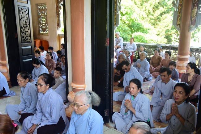 Three-Jewel Refuge Ceremony at  Bao Quang pagoda in Dong Nai