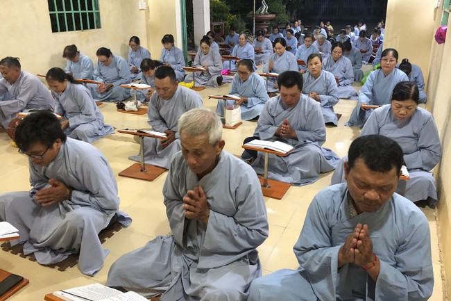 Repentant Ceremony at Suoi Phap Pagoda, Tay Ninh