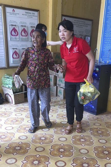 Charity of Suoi Phap Pagoda, Tay Ninh