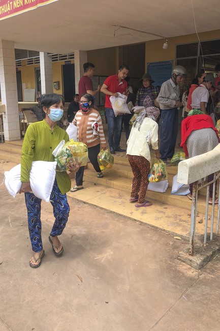 Charity of Suoi Phap Pagoda, Tay Ninh