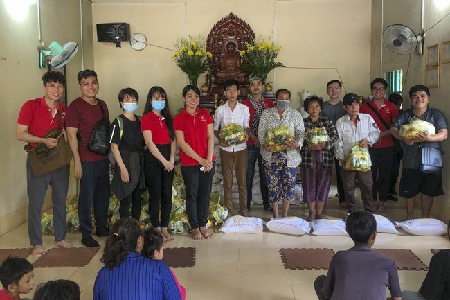 Charity of Suoi Phap Pagoda, Tay Ninh