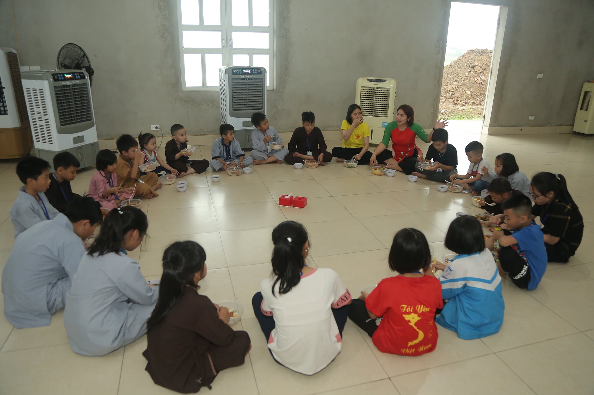 The retreat Sowing seeds lotus at Dong Cao Pagoda