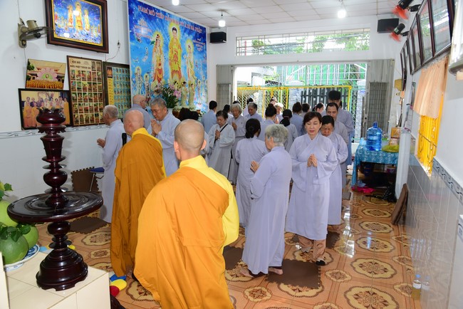 Repentant Ceremony at Minh Chat ashram in Can Tho