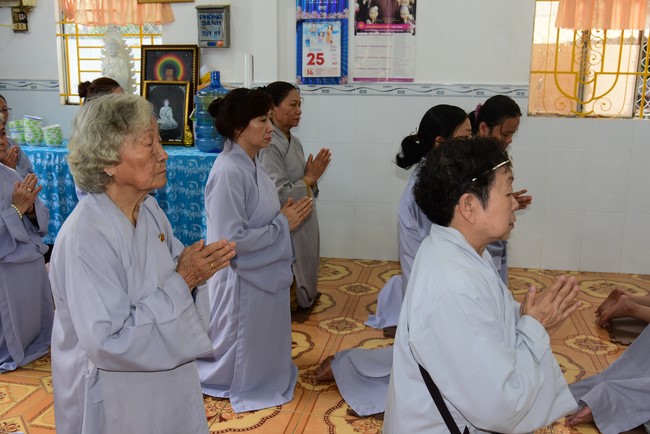 Repentant Ceremony at Minh Chat ashram in Can Tho