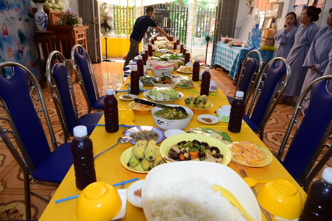 Repentant Ceremony at Minh Chat ashram in Can Tho