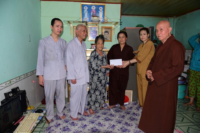 Repentant Ceremony at Minh Chat ashram in Can Tho