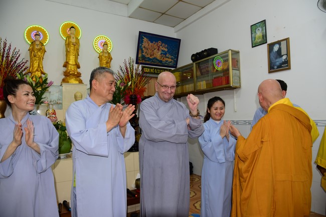 Repentant Ceremony at Minh Chat ashram in Can Tho