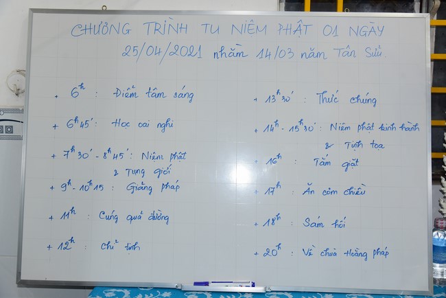 Repentant Ceremony at Minh Chat ashram in Can Tho