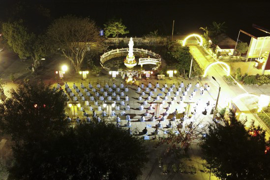 Prostrating five hundred names Bodhisattva Avalokitesvara at Dong Cao Pagoda