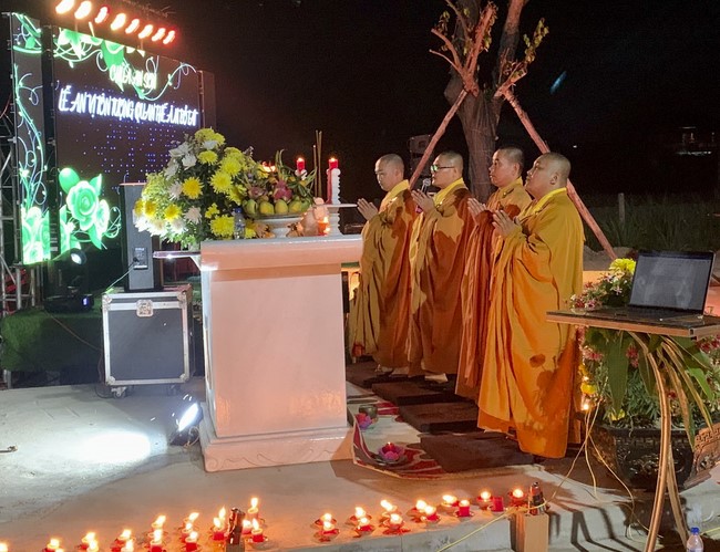 Ceremony of Settling Bodhisattva Avalokitesvara at An Son Pagoda, Quang Ngai.