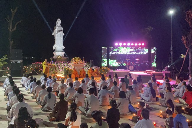 Ceremony of Settling Bodhisattva Avalokitesvara at An Son Pagoda, Quang Ngai.