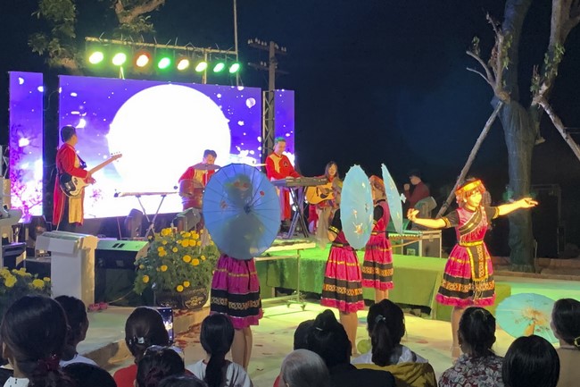 Ceremony of Settling Bodhisattva Avalokitesvara at An Son Pagoda, Quang Ngai.