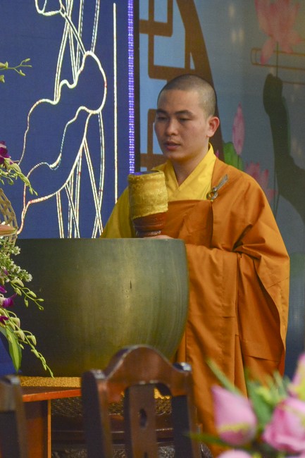 The 1st Three-Jewel Refuge Ceremony in 2021