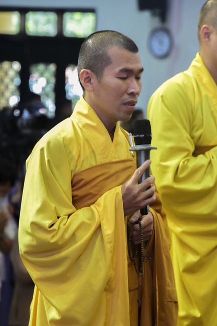 The 1st Three-Jewel Refuge Ceremony in 2021