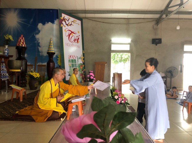 One - Day Retreat and Taking Refuge in the Triratna at Dong Cao pagoda