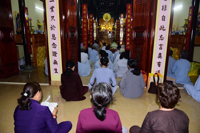 Tặng quà ở Lai Thành, Thừa Thiên Huế