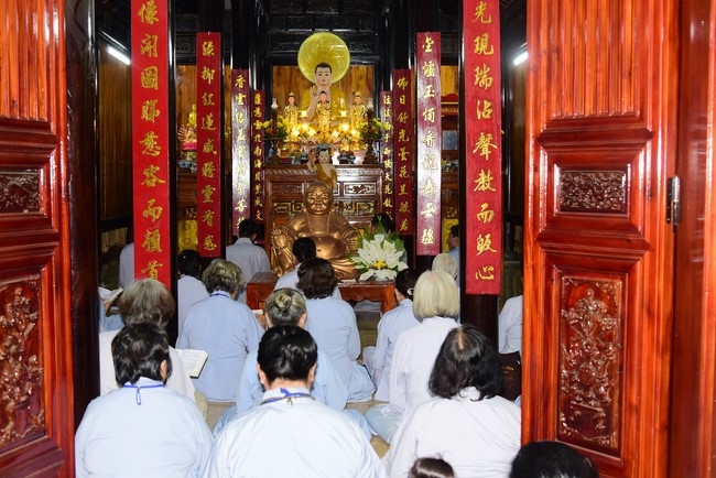 Tặng quà ở Lai Thành, Thừa Thiên Huế