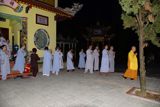 Tặng quà ở Lai Thành, Thừa Thiên Huế