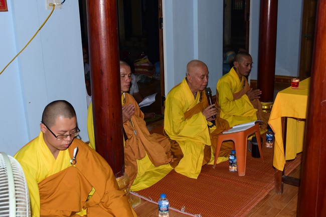 Tặng quà ở Lai Thành, Thừa Thiên Huế