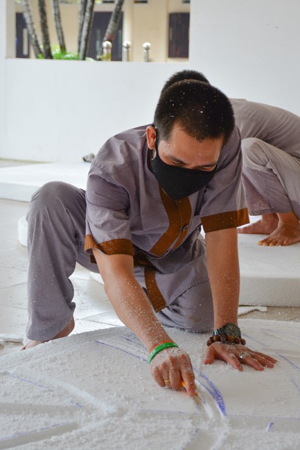 Preparing for the Great Ceremony of Buddha's Birthday 2021 (part 1)