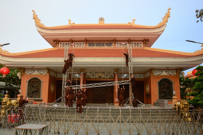Preparing for the Great Ceremony of Buddha's Birthday 2021 (part 1)