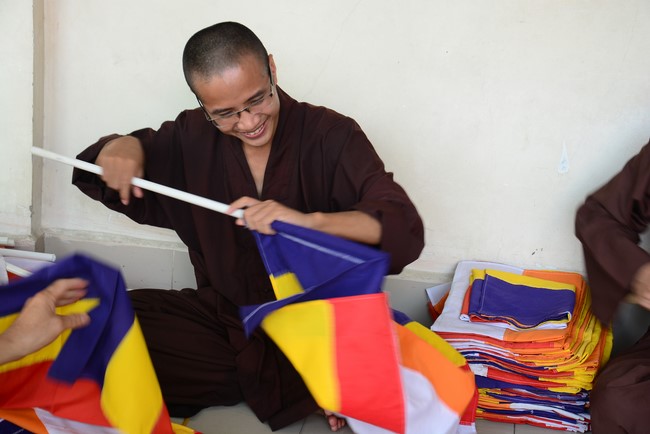 Preparing for the Great Ceremony of Buddha's Birthday 2021 (part 1)