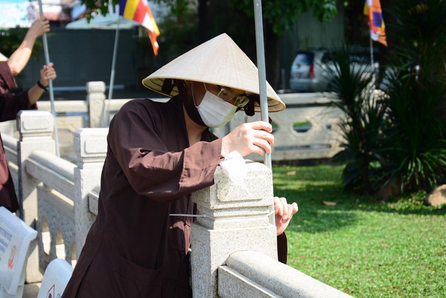 Preparing for the Great Ceremony of Buddha's Birthday 2021 (part 1)
