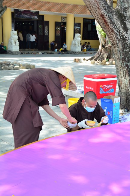 Preparing for the Great Ceremony of Buddha's Birthday 2021 (part 1)