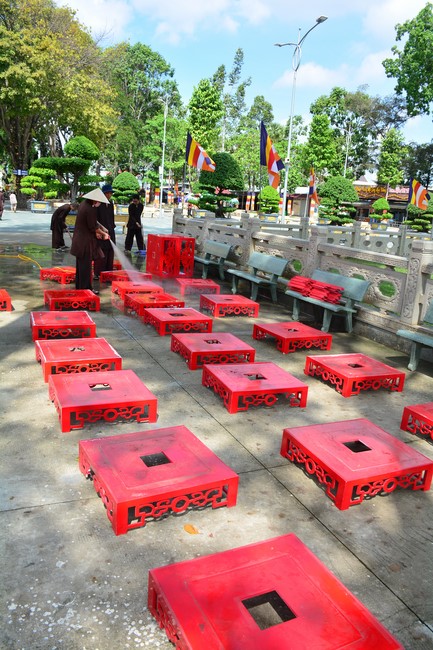 Preparing for the Great Ceremony of Buddha's Birthday 2021 (part 2)