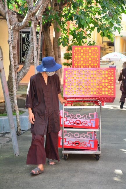 Preparing for the Great Ceremony of Buddha's Birthday 2021 (part 2)