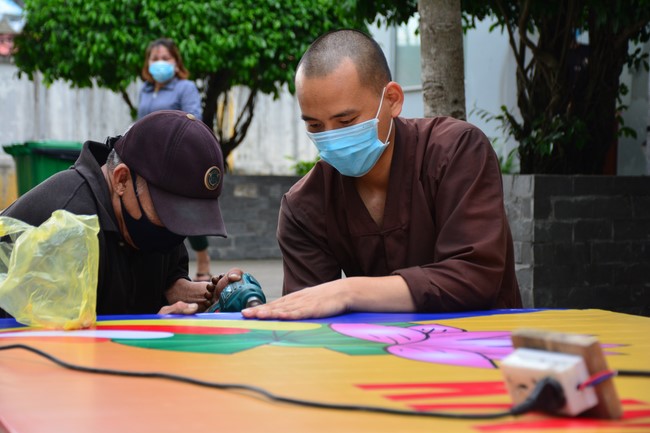 Preparing for the Great Ceremony of Buddha's Birthday 2021 (part 2)