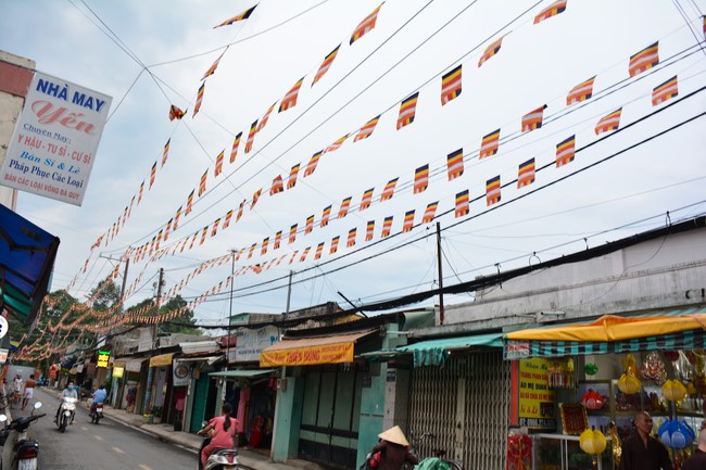 Preparing for the Great Ceremony of Buddha's Birthday 2021 (part 2)