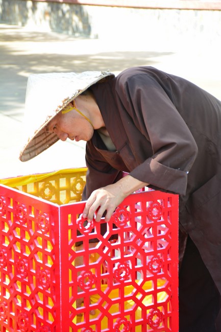 Preparing for the Great Ceremony of Buddha's Birthday 2021 (part 2)