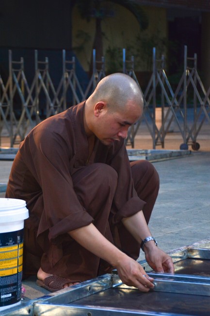 Preparing for the Great Ceremony of Buddha's Birthday 2021 (part 2)