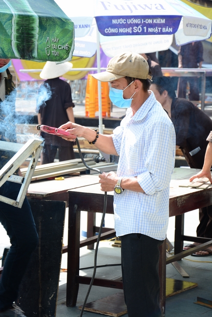 Preparing for the Great Ceremony of Buddha's Birthday 2021 (part 3)