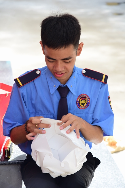 Preparing for the Great Ceremony of Buddha's Birthday 2021 (part 3)