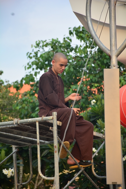 Preparing for the Great Ceremony of Buddha's Birthday 2021 (part 3)